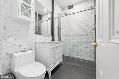 2218 Locust Street, Philadelphia, PA 19103 - Photo 31