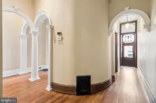 2218 Locust St, Philadelphia, PA 19103 - Photo 7