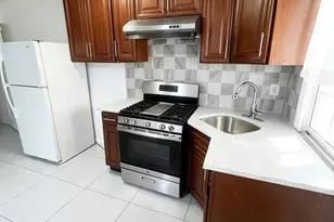 6537 Walker St, Philadelphia, PA 19135 - Photo 3