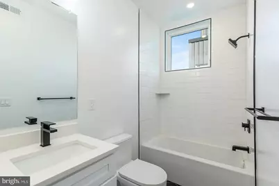 1325 Buttonwood Street #2, Philadelphia, PA 19123 - Photo 9