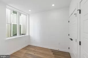 1325 Buttonwood St, Philadelphia, PA 19123 - Photo 7