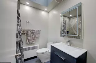 834 E Vernon Rd, Philadelphia, PA 19119 - Photo 19