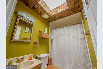 418 W Woodlawn Street, Philadelphia, PA 19144 - Photo 47
