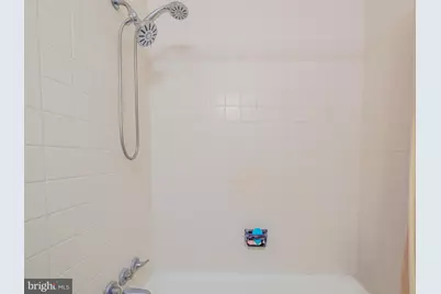 418 W Woodlawn Street, Philadelphia, PA 19144 - Photo 37