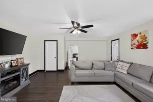 8619 Ferndale St, Philadelphia, PA 19115 - Photo 15
