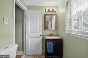 8619 Ferndale St, Philadelphia, PA 19115 - Photo 27