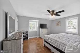 8619 Ferndale St, Philadelphia, PA 19115 - Photo 29