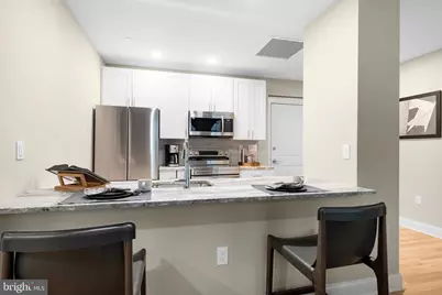 1420 Chestnut Street #702, Philadelphia, PA 19102 - Photo 11