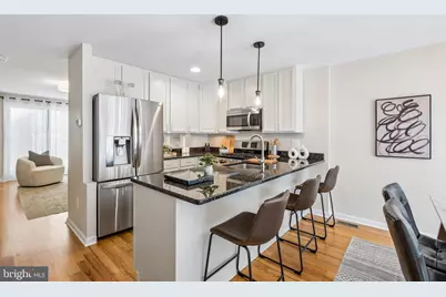 601 S 17th Street, Philadelphia, PA 19146 - Photo 5