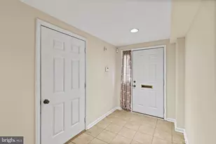 601 S 17th St, Philadelphia, PA 19146 - Photo 27