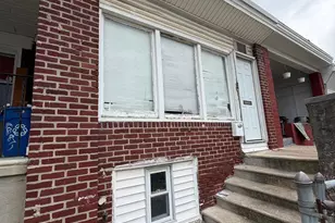 6885 Forrest Ave, Philadelphia, PA 19138 - Photo 3