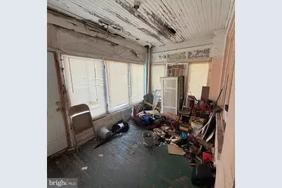 6885 Forrest Avenue, Philadelphia, PA 19138 - Photo 5