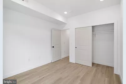 1027 W Arizona Street, Philadelphia, PA 19133 - Photo 17