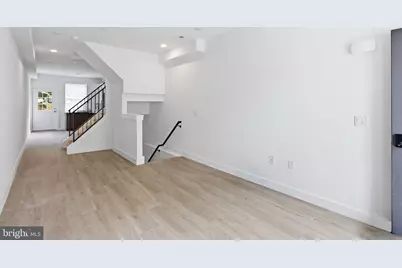 1027 W Arizona Street, Philadelphia, PA 19133 - Photo 3