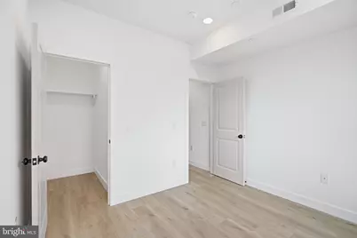 1027 W Arizona Street, Philadelphia, PA 19133 - Photo 13