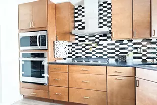 2620 Almond St, Philadelphia, PA 19125 - Photo 9