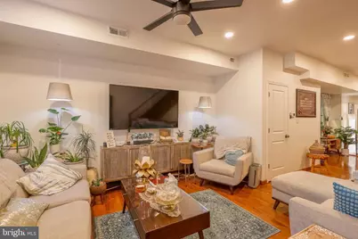 2109 S 16th Street, Philadelphia, PA 19145 - Photo 5
