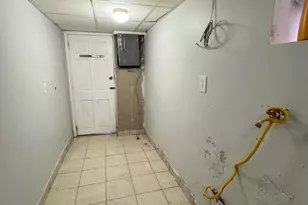 1407 Friendship St, Philadelphia, PA 19111 - Photo 13