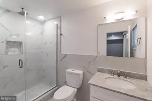 751 N 20th St, Philadelphia, PA 19130 - Photo 15