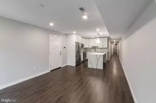 751 N 20th St, Philadelphia, PA 19130 - Photo 5