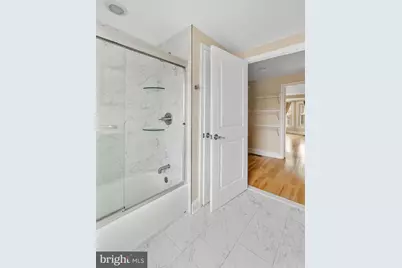 309 E Girard Avenue, Philadelphia, PA 19125 - Photo 25