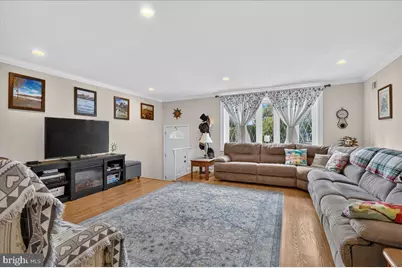 10222 Woburn Place, Philadelphia, PA 19114 - Photo 5