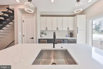 2028 Pemberton Street, Philadelphia, PA 19146 - Photo 21
