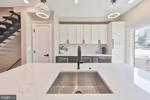 2028 Pemberton St, Philadelphia, PA 19146 - Photo 21