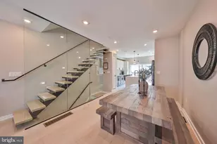 2028 Pemberton St, Philadelphia, PA 19146 - Photo 13