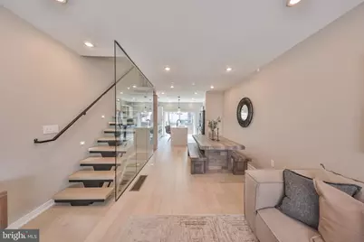 2028 Pemberton Street, Philadelphia, PA 19146 - Photo 9