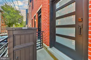 2028 Pemberton St, Philadelphia, PA 19146 - Photo 5
