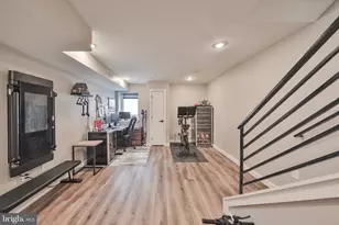 2028 Pemberton St, Philadelphia, PA 19146 - Photo 57