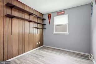 10925 Lockart Rd, Philadelphia, PA 19116 - Photo 17