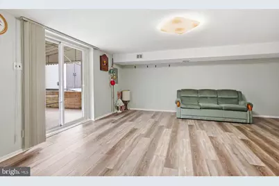 10925 Lockart Road, Philadelphia, PA 19116 - Photo 25