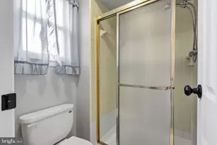 10925 Lockart Rd, Philadelphia, PA 19116 - Photo 23