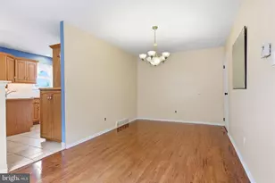 10925 Lockart Rd, Philadelphia, PA 19116 - Photo 5
