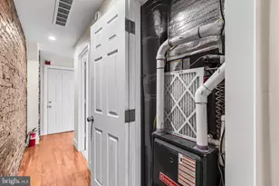 765 S 4th St, Philadelphia, PA 19147 - Photo 15