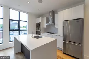 240 N 2nd St, Philadelphia, PA 19106 - Photo 3