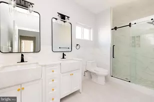 2349 Gerritt St, Philadelphia, PA 19146 - Photo 25