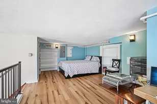 1201 Fitzwater St, Philadelphia, PA 19147 - Photo 13