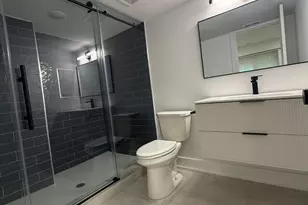 721 N 16th St, Philadelphia, PA 19130 - Photo 11