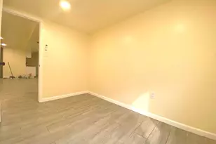 2710 Dothan Plaza, Philadelphia, PA 19153 - Photo 11