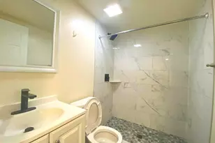 2710 Dothan Plaza, Philadelphia, PA 19153 - Photo 5