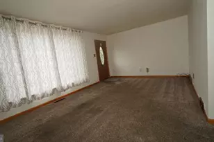 8520 Castor Ave, Philadelphia, PA 19152 - Photo 3