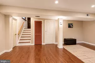 9745 Portis Rd, Philadelphia, PA 19115 - Photo 31