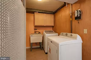 9745 Portis Rd, Philadelphia, PA 19115 - Photo 35
