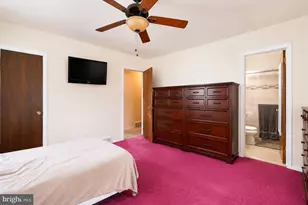 9745 Portis Rd, Philadelphia, PA 19115 - Photo 25