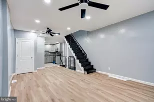 2010 S Chadwick St, Philadelphia, PA 19145 - Photo 3