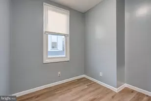 2010 S Chadwick St, Philadelphia, PA 19145 - Photo 11