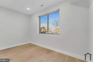 1229 W Hilton St, Philadelphia, PA 19140 - Photo 7